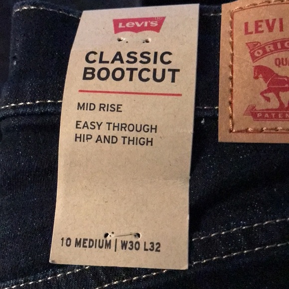 NWT Levi’s Classic Bootcut Mid Rise Jeans - Picture 5 of 5
